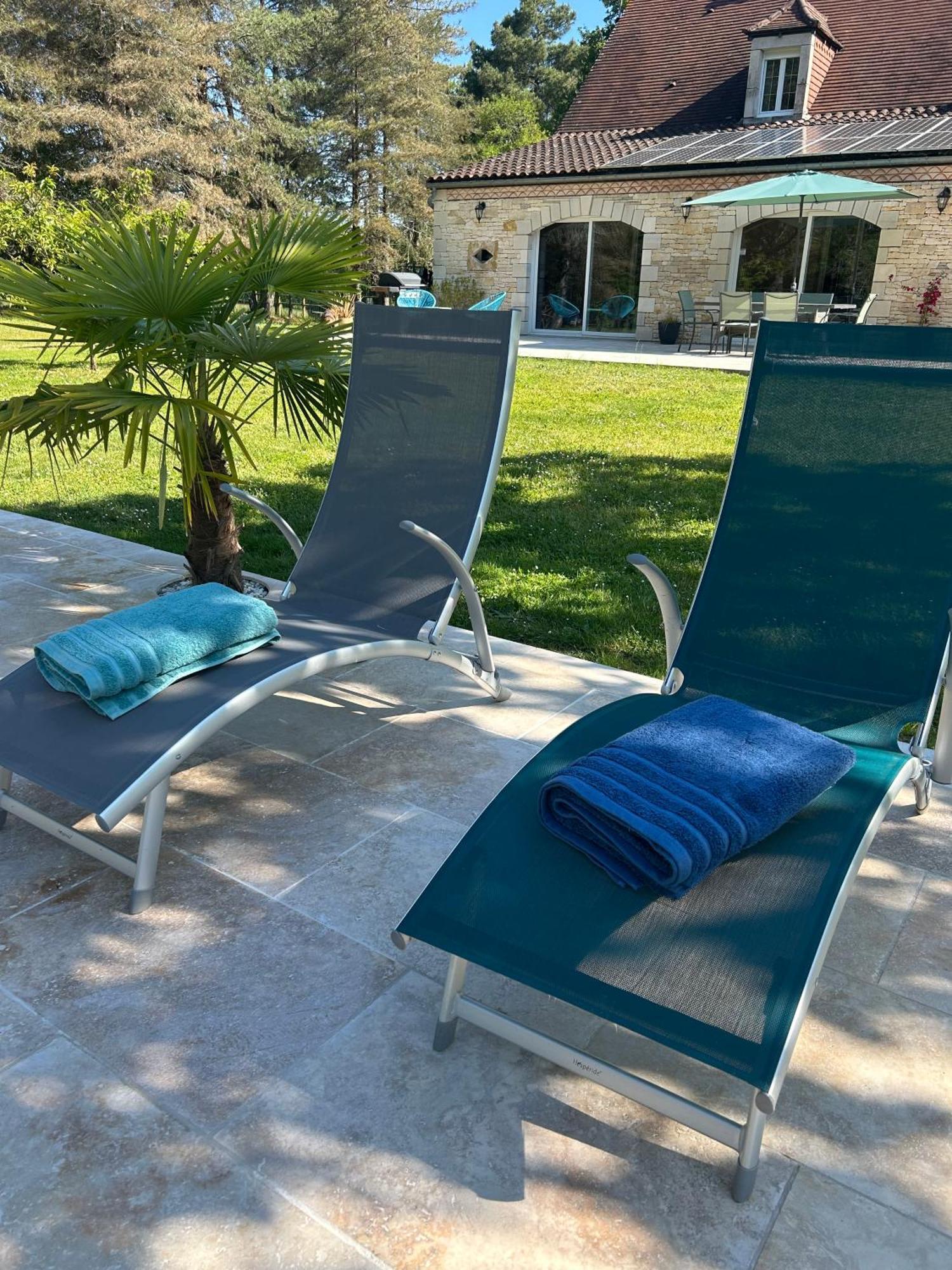 Bed and Breakfast Domaine De Lithos à Fossemagne Extérieur photo